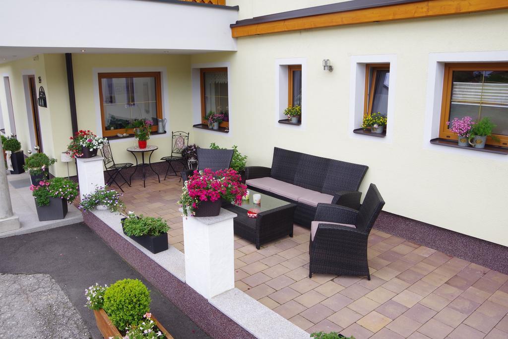 Pension Vorberghof- Bauernhofurlaub Ramsau am Dachstein Kültér fotó
